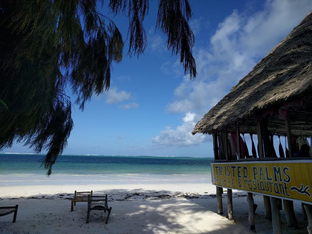 Hotel Twisted Palms & Restaurant 2*