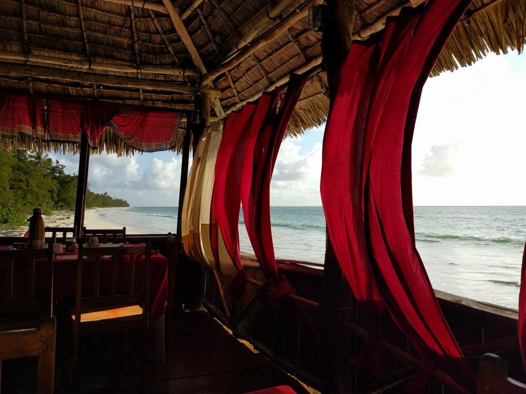 Twisted Palms & Restaurant