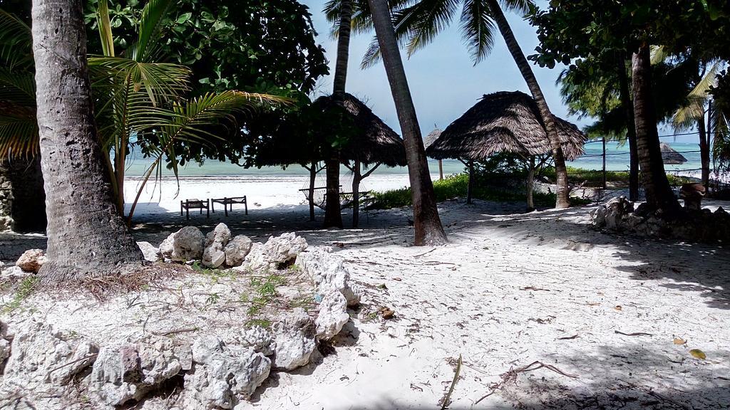 Hotel Twisted Palms & Restaurant 2*
